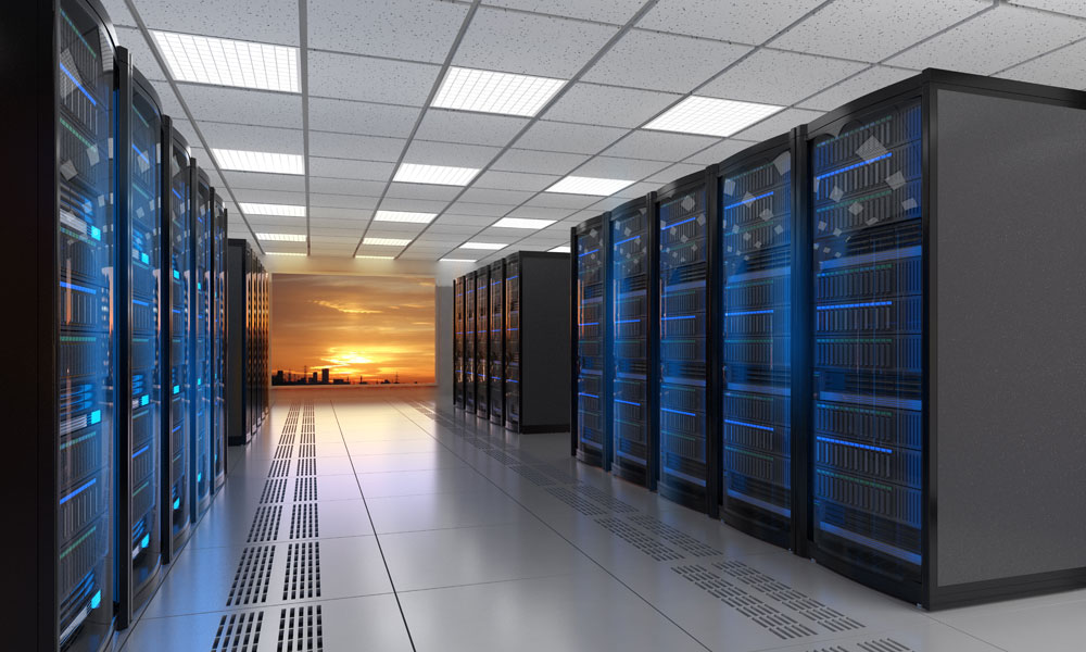 Suministro, intalación y configuración de Servidores, Equipos, Portátiles…